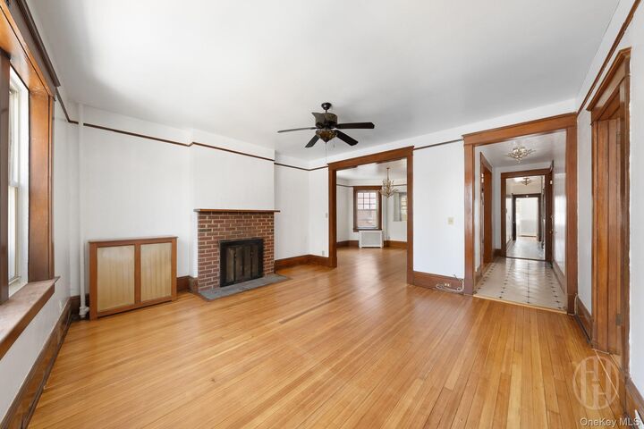 Property Photo:  27 Locust Avenue 2S  NY 10801 