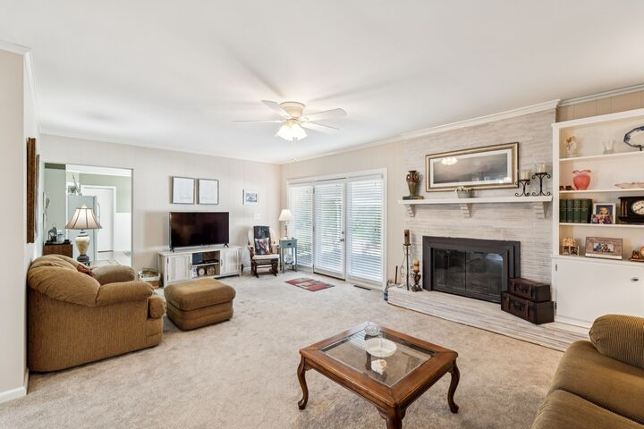 Property Photo: 126 Oak Hill Dr TN 37087