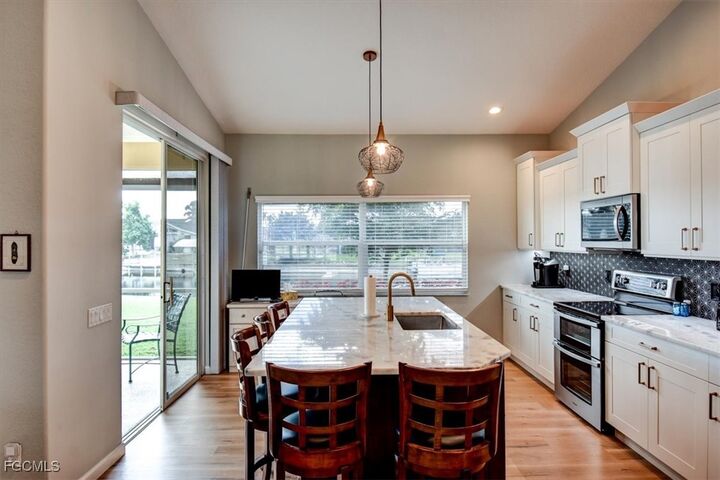 Property Photo:  3428 SW 5th Avenue  FL 33914 