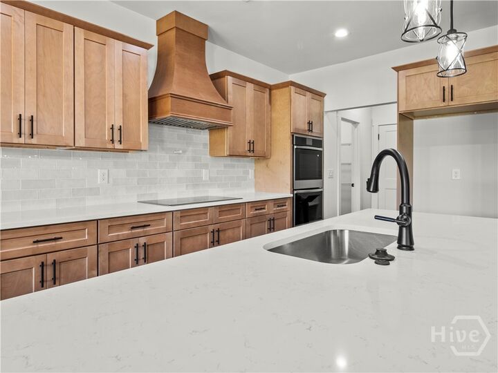 Property Photo:  323 Sweetgrass Drive  GA 30523 