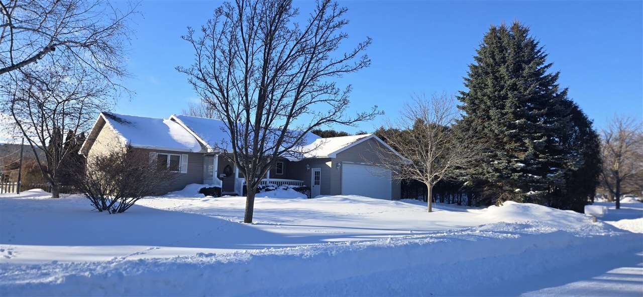 Property Photo: 1105 Charlo MI 49720