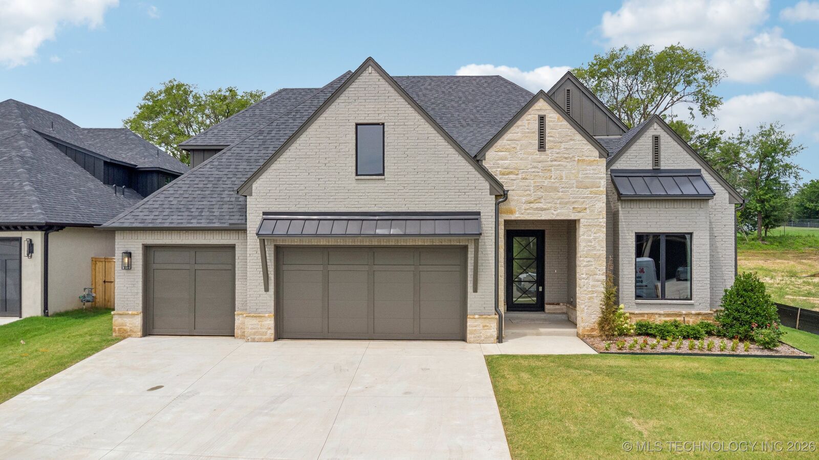 Property Photo:  11260 S Fir Avenue  OK 74037 