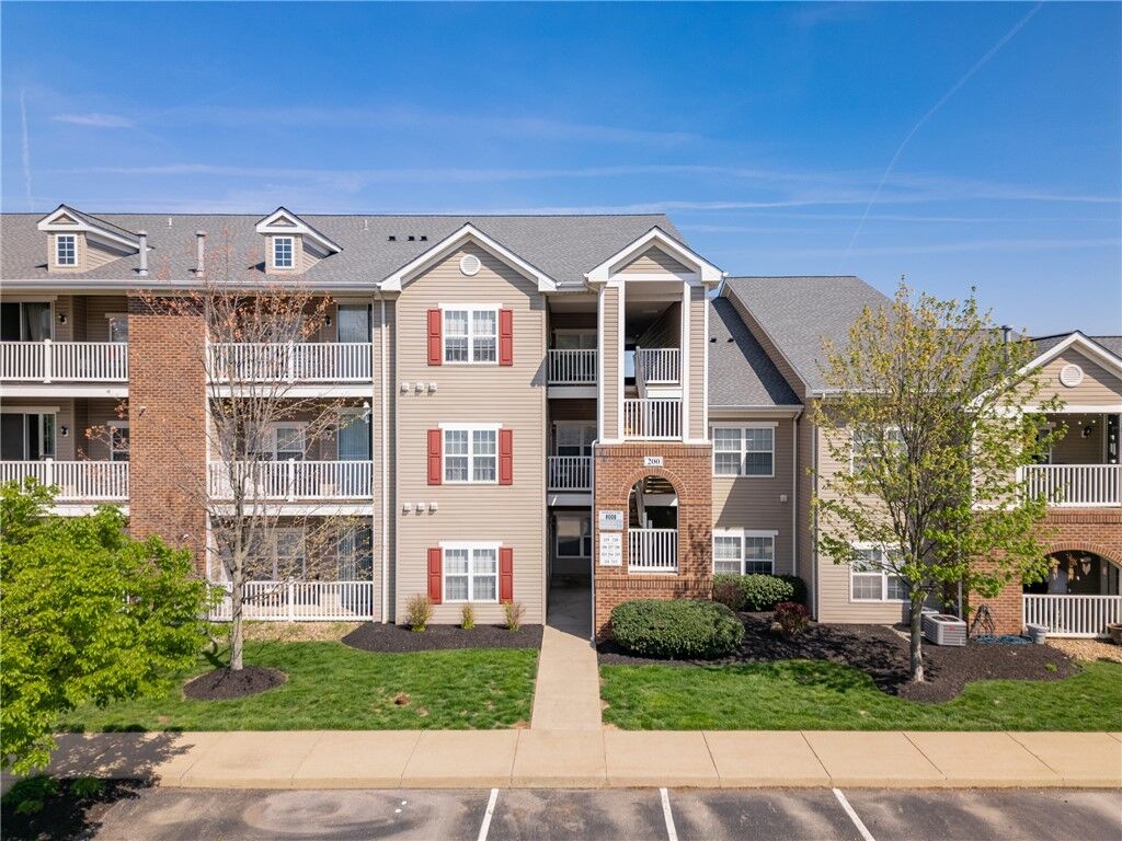 Property Photo:  217 Stockton Ridge  PA 16066 