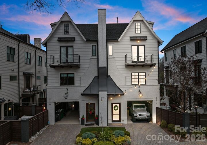 Property Photo:  512 Living Way  NC 28204 