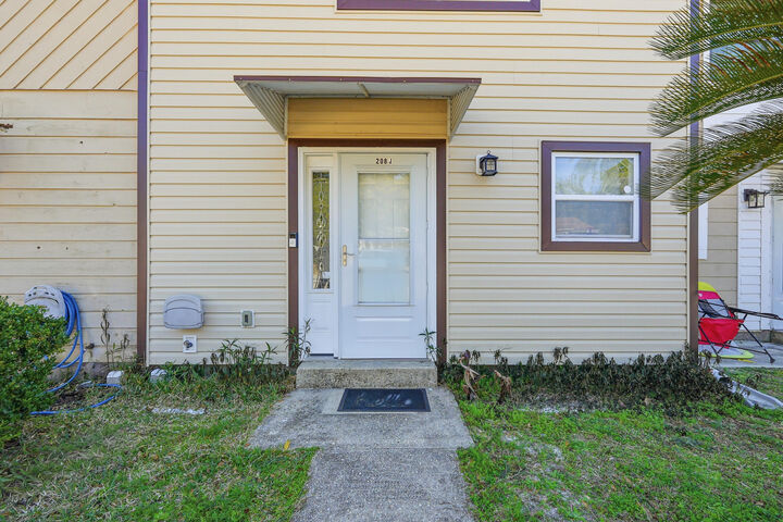 Property Photo:  208 3rd Street Unit J  FL 32548 