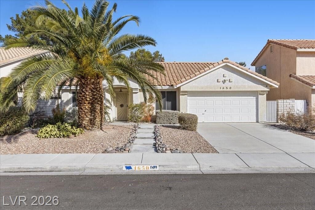 Property Photo: 1650 Desert Ridge Avenue NV 89031