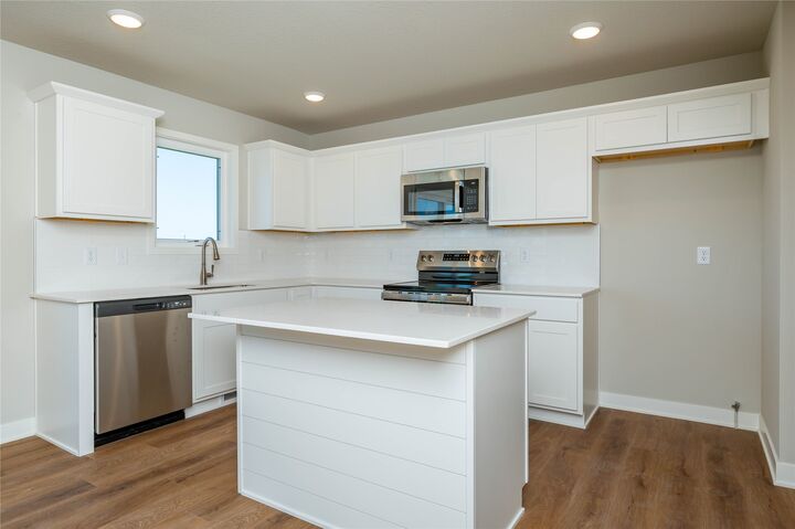 Property Photo: 1465 Locust Street IA 50263