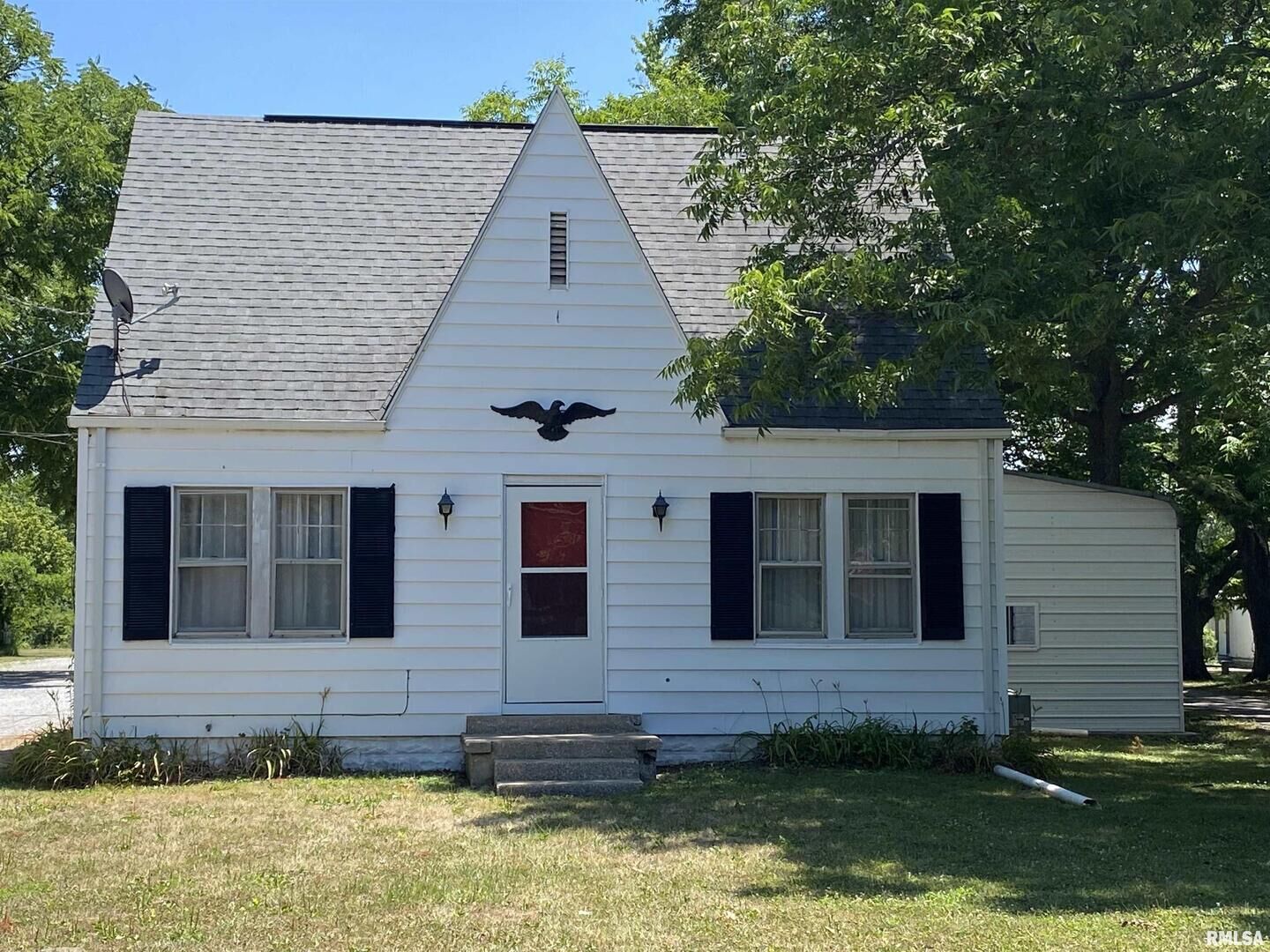 Property Photo:  1222 N 14th Street  IL 62966 