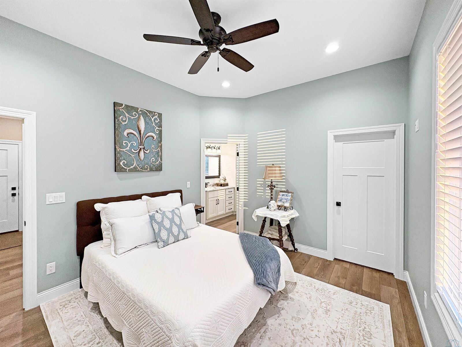 Property Photo:  6350 Tiger Dr  IA 51106 