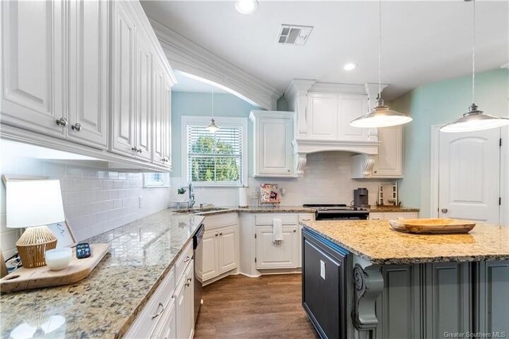 Property Photo:  4821 Jim Kent Road  LA 70633 