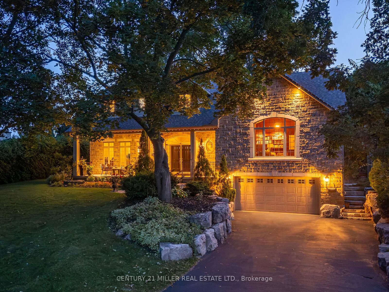 Property Photo:  266 Tracina Drive  ON L6L 4C2 