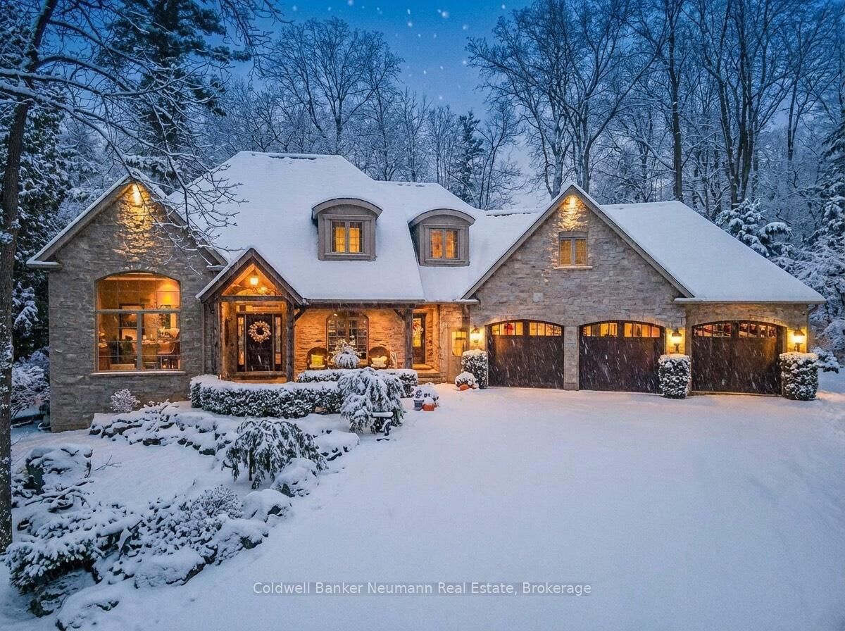 Property Photo:  198 Pasmore Street  ON N0B 2K0 