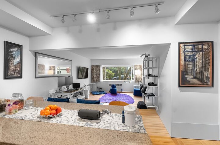 Property Photo: 1879 Barclay Street 2 BC V6G 1K7