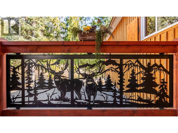 Photo de la propriété:  7470 3 Highway  BC V0B 2P0 