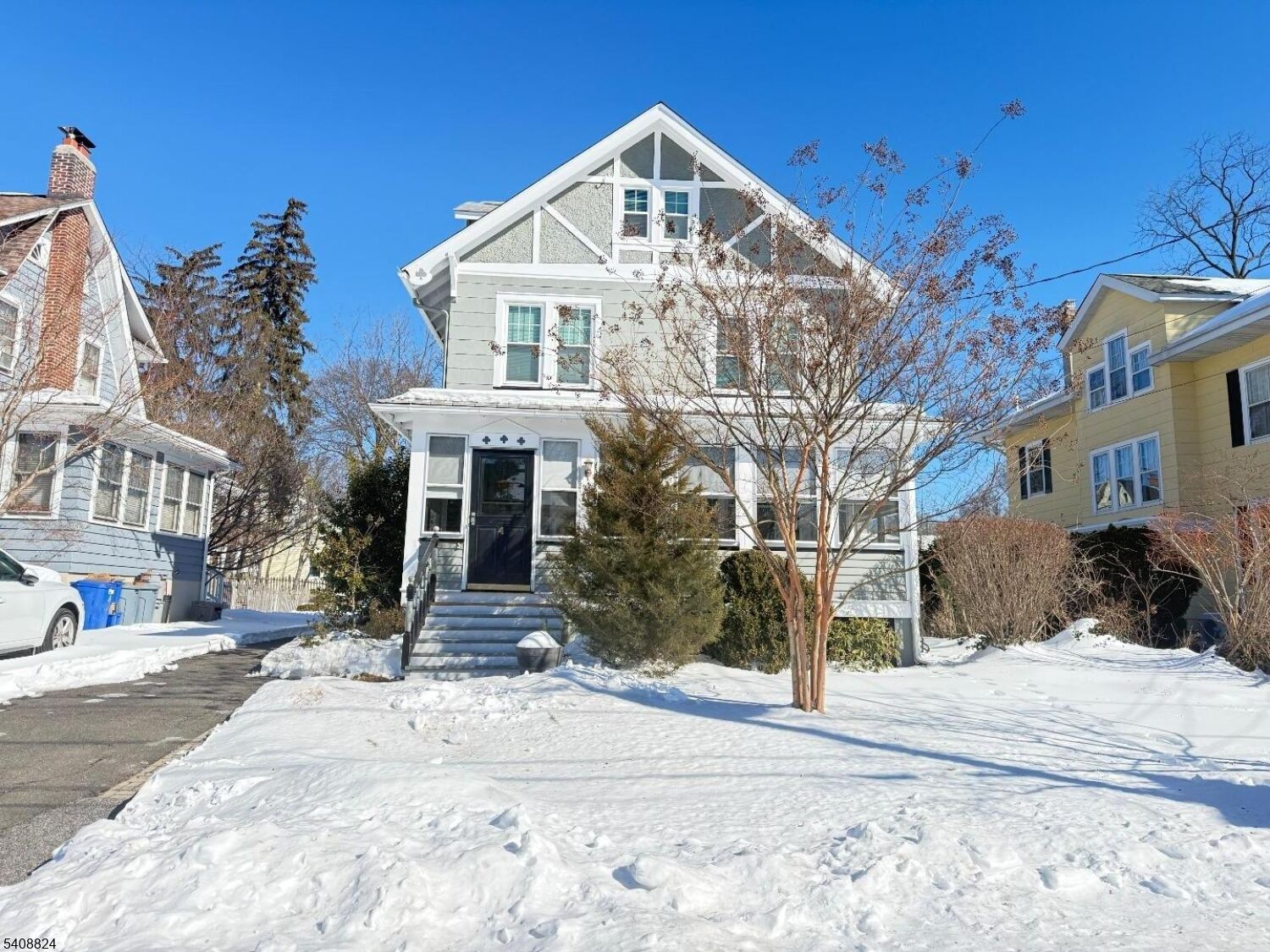 Property Photo:  4 Sylvester St  NJ 07016 