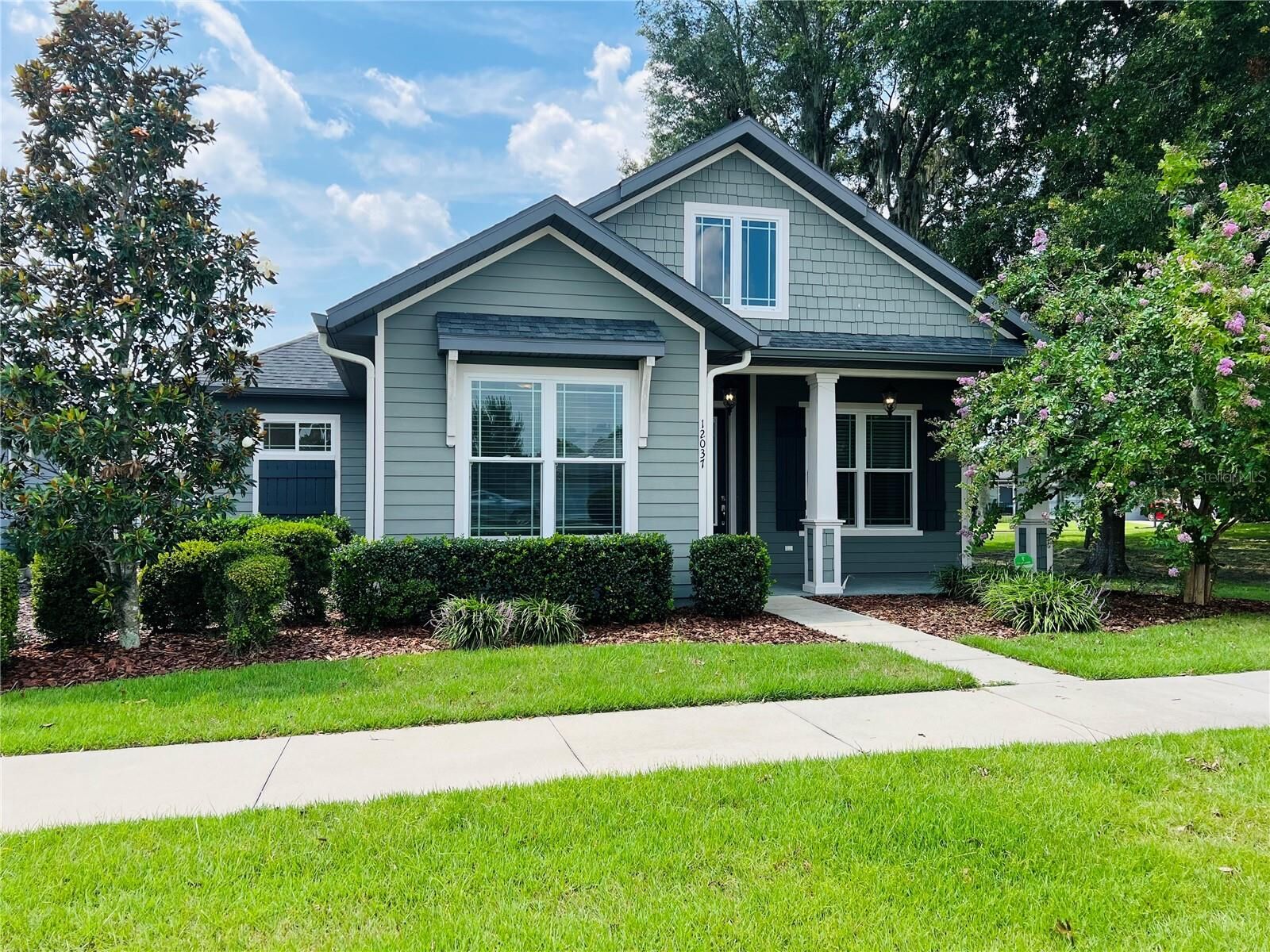 Property Photo:  12037 SW 28th Avenue SW  FL 32608 