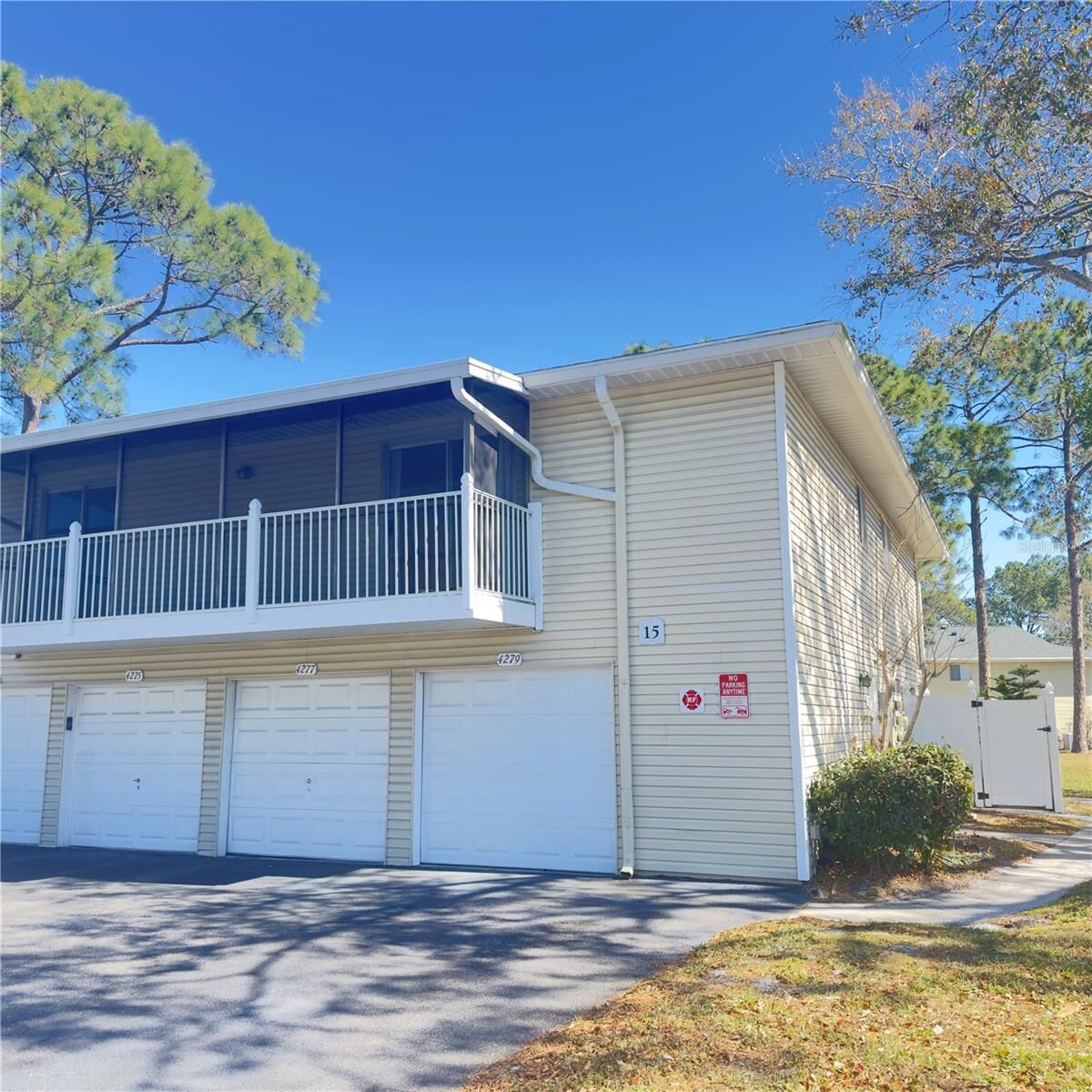 Property Photo:  4279 Pinebark Avenue 4  FL 32811 