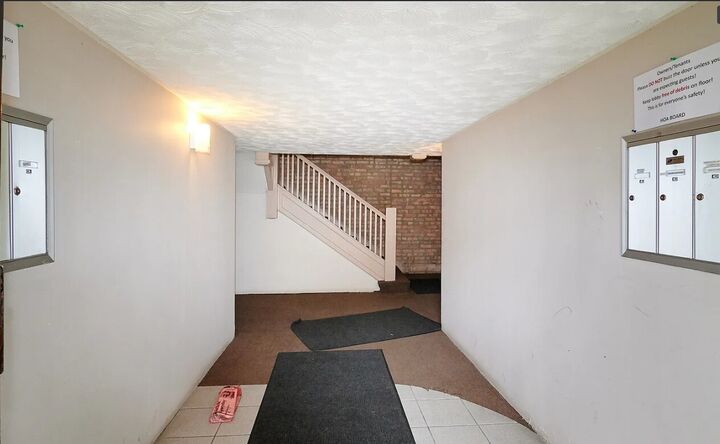 Property Photo:  7223 S Euclid Avenue 1C  IL 60649 