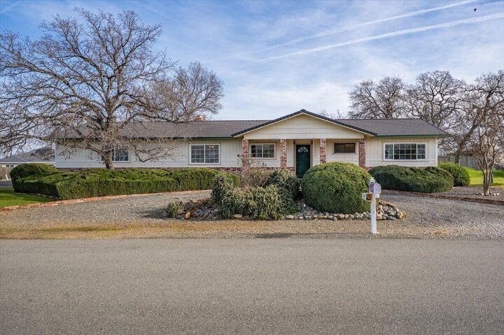 Property Photo:  19374 Bonanza King Drive  CA 96022 