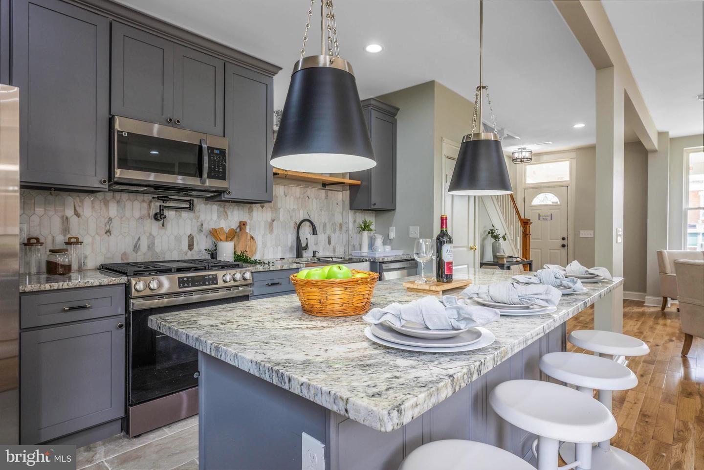 Property Photo:  1621 E 32nd Street  MD 21218 