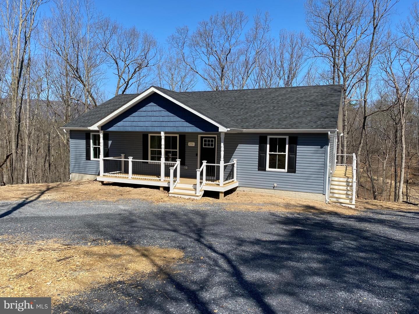 Property Photo: 256 Roundtop Ln WV 25411