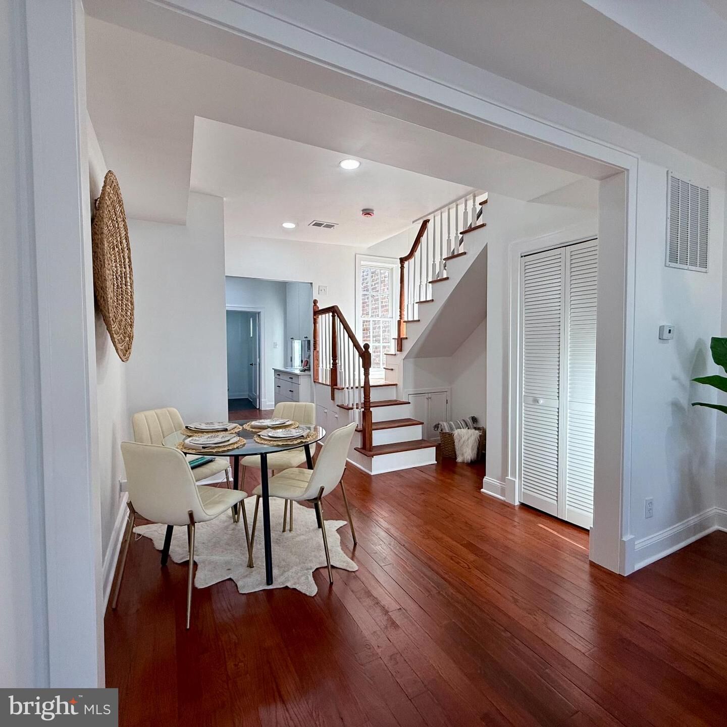 Property Photo: 1113 Holbrook Terrace NE DC 20002