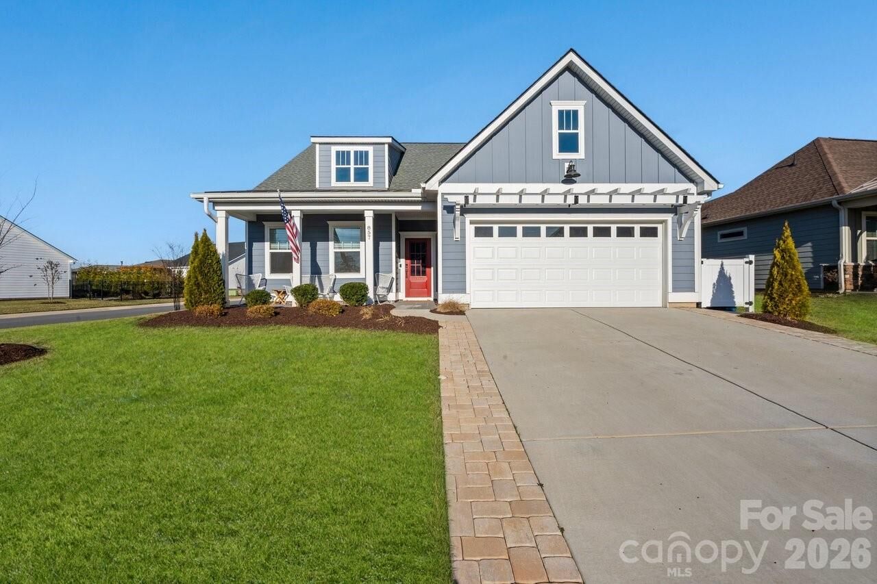 Property Photo:  857 Black Beard Drive  NC 28037 