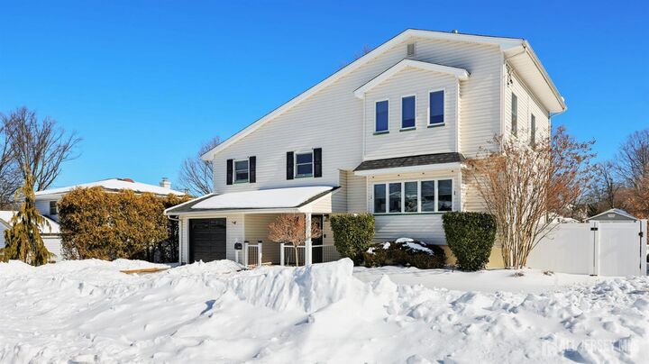 Property Photo:  70 Connor Avenue  NJ 08840 