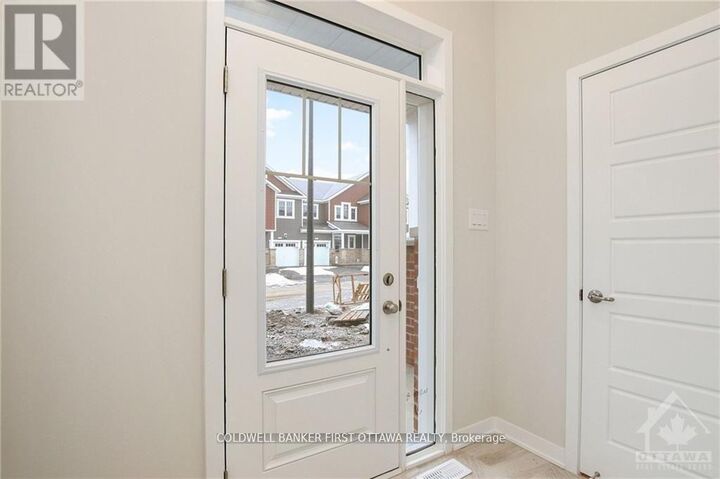 Property Photo:  71 Kindred Row  ON K2S 2Z6 