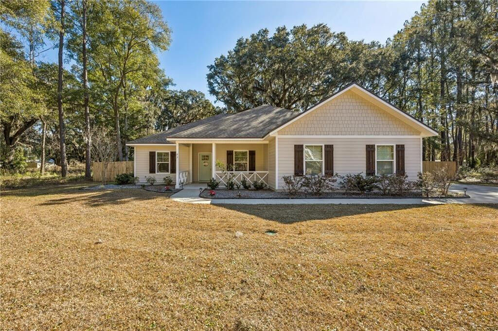 Property Photo: 83 Sabinas Way GA 31558