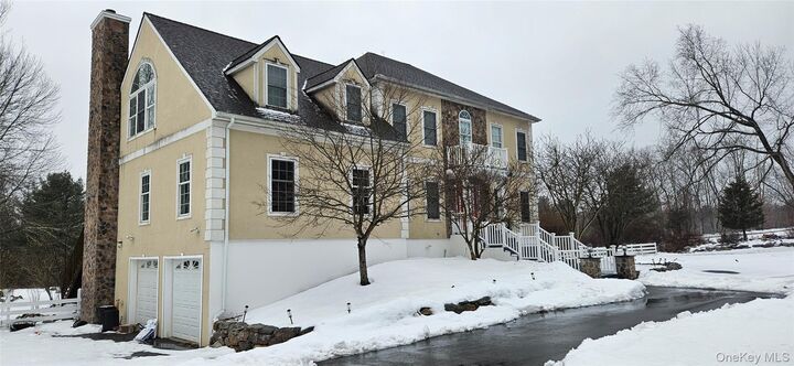 Property Photo:  167 Vinegar Hill Road  NY 12566 