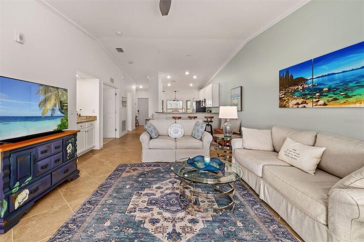 Property Photo:  5604 Palmer Circle 206  FL 34211 