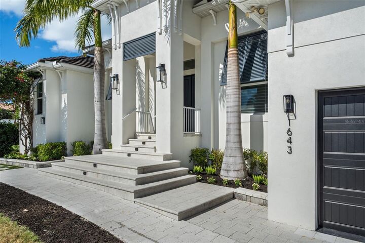 Property Photo:  1643 Stanford Lane  FL 34231 