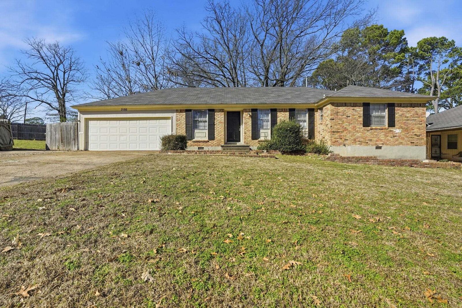 Property Photo:  3195 Beauchamp Dr  TN 38118 