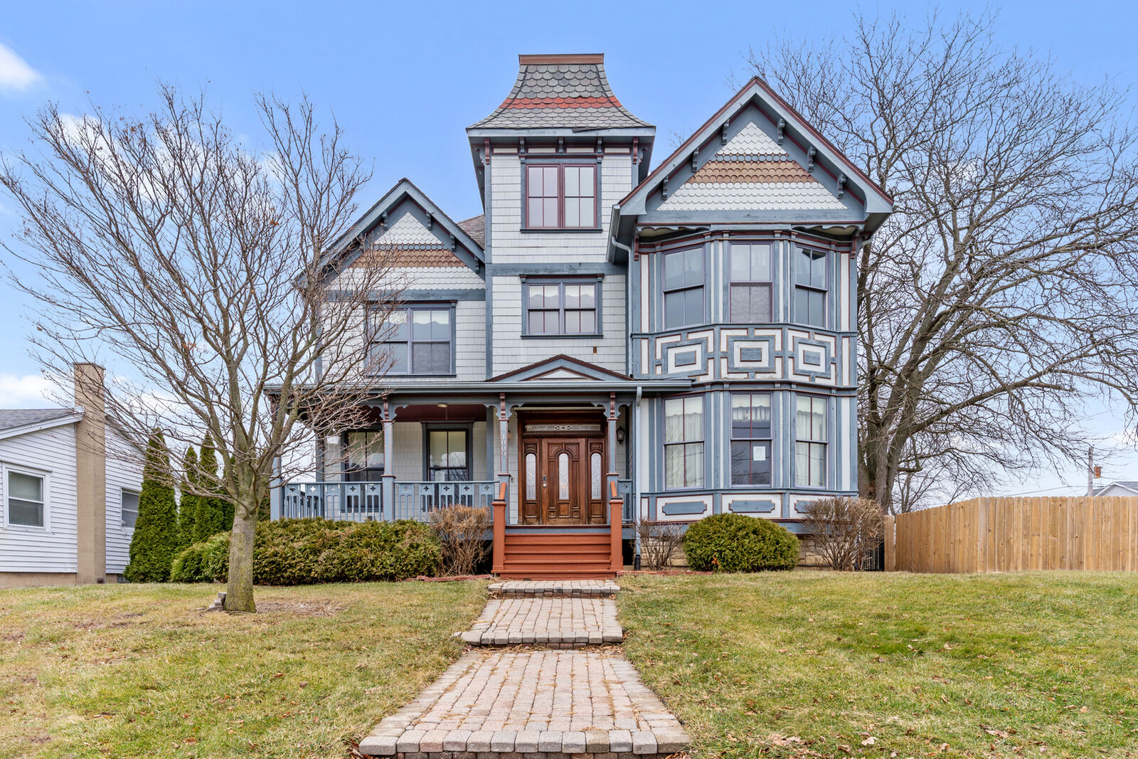 Property Photo:  1009 Walter Street  IL 60439 