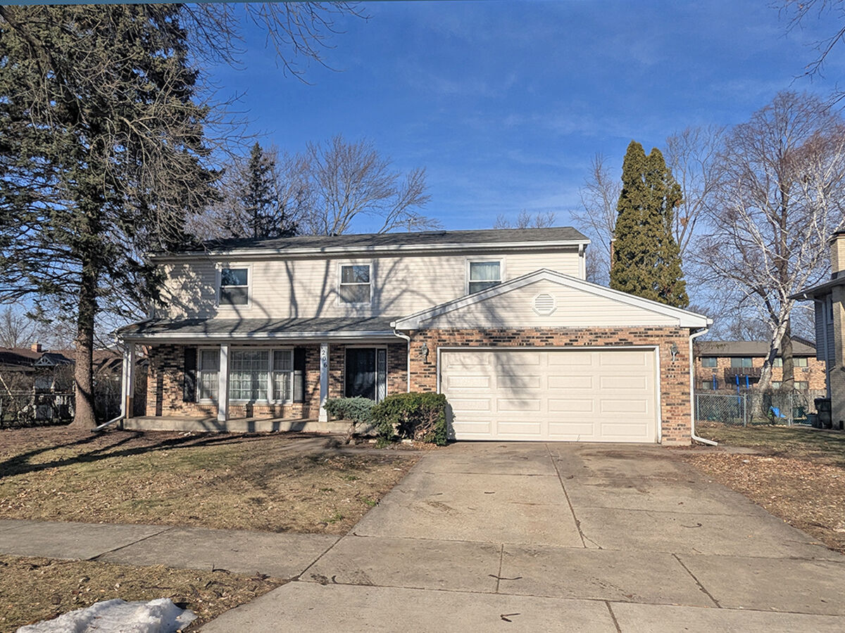 Property Photo:  1206 E Suffield Drive  IL 60004 