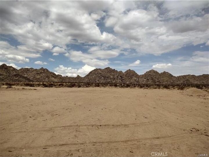 Property Photo:  0 Stellar Road  CA 92356 