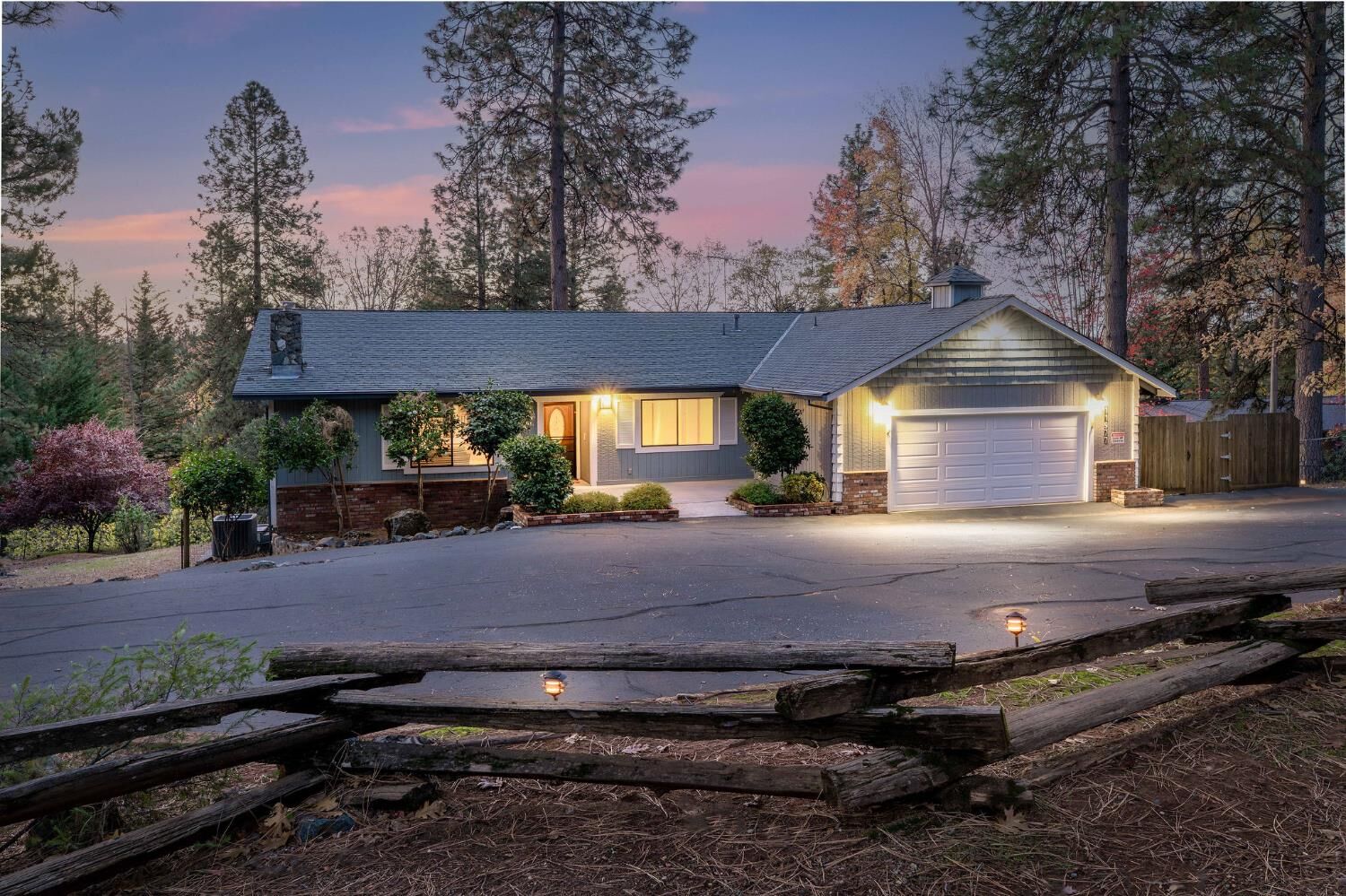 Property Photo:  11977 Alta Sierra Drive  CA 95949 