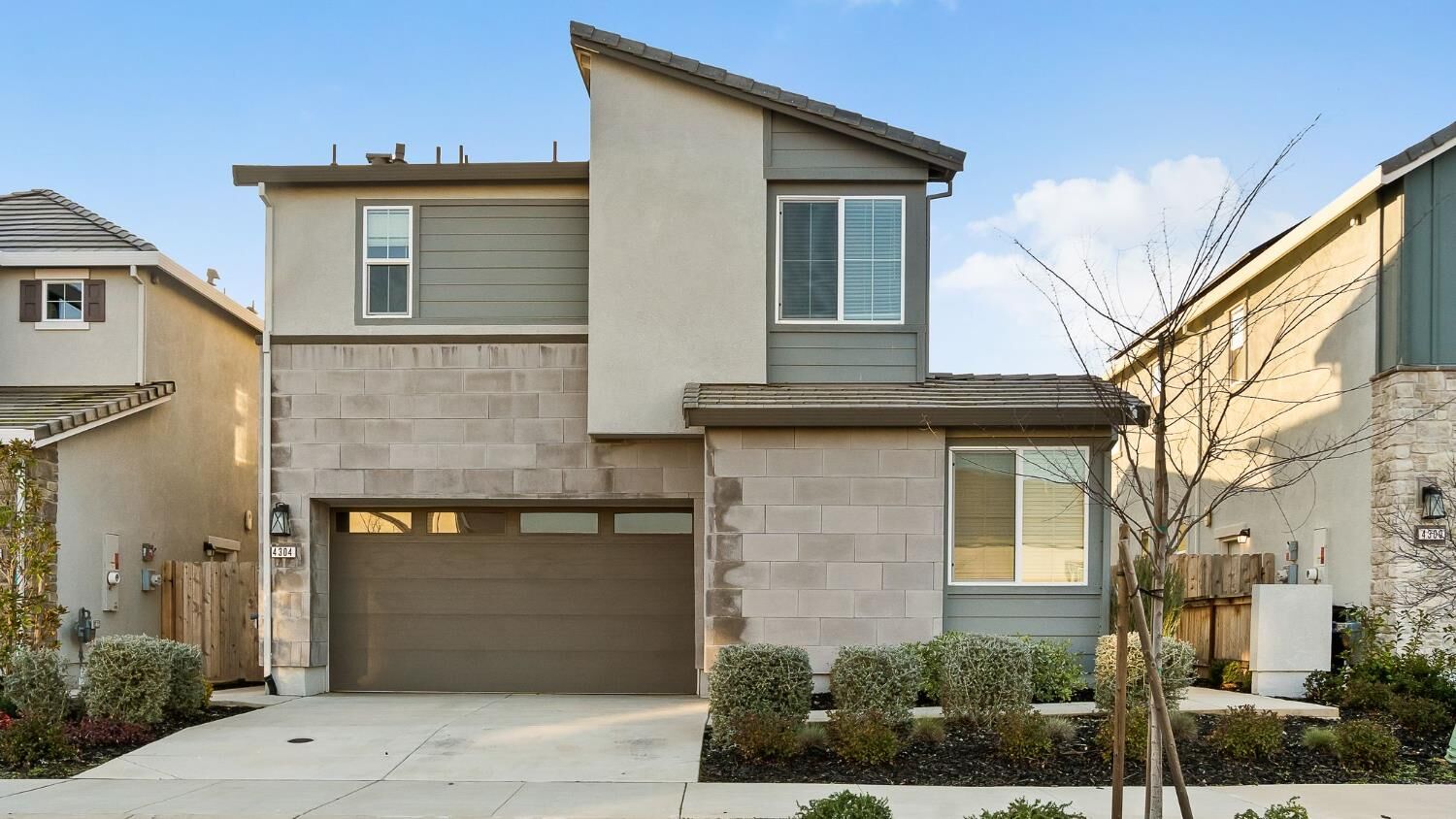 Property Photo:  4304 Deergrass Street  CA 95742 