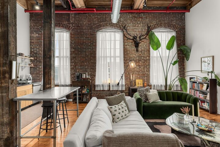 Property Photo:  1400 Rosa L Parks Blvd 211  TN 37208 