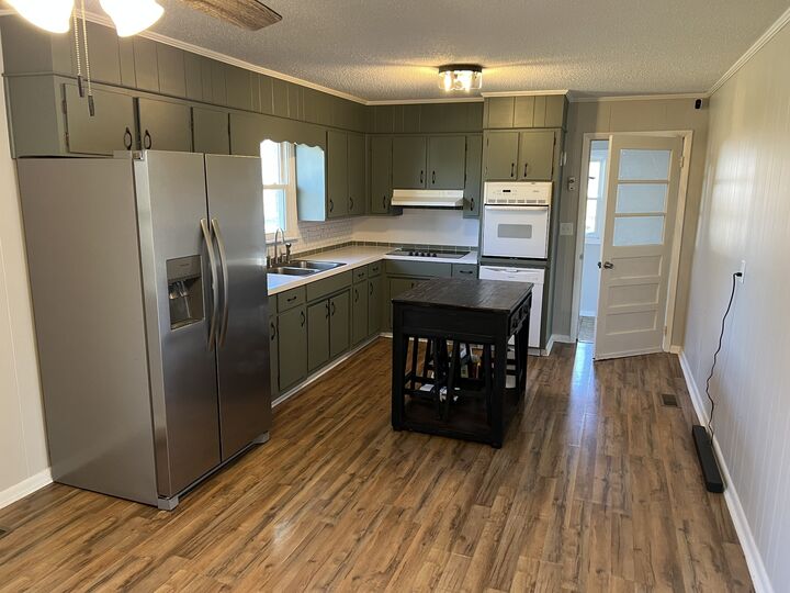 Property Photo: 1207 Sullivan Dr TN 37083