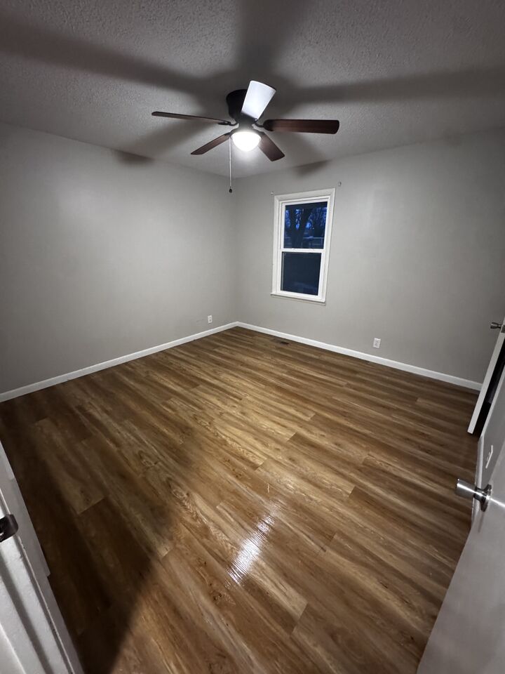 Property Photo:  1207 Sullivan Dr  TN 37083 