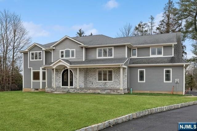 Property Photo:  25 Jones Court  NJ 07648 