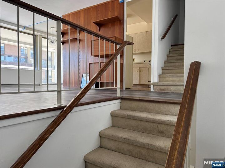 Property Photo:  2 Horizon Road G-2  NJ 07024 