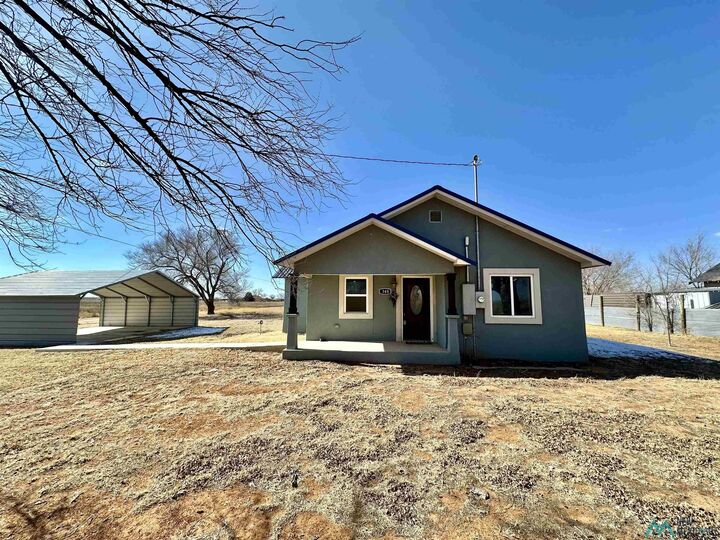 Property Photo:  348 S Roosevelt Road R1/2 Road  NM 88130 