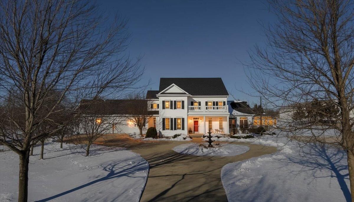 Property Photo:  805 Timothy Drive SE  MN 55976 