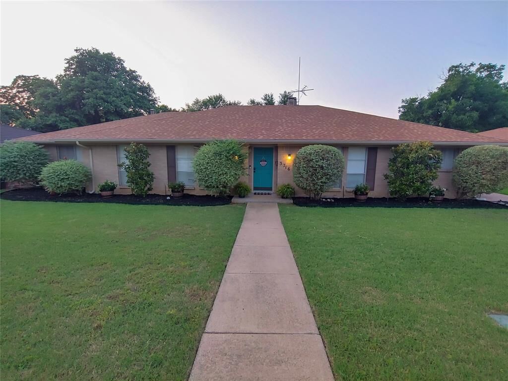 Property Photo:  3716 Fenton Avenue  TX 76133 