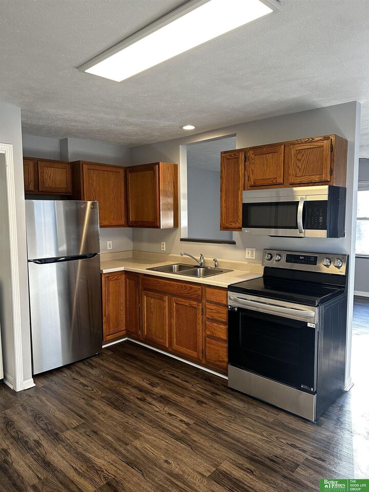 Property Photo:  1744 N 24th Street  NE 68503 