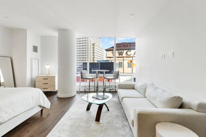 Property Photo: 430 Stuart St 1518 MA 02116