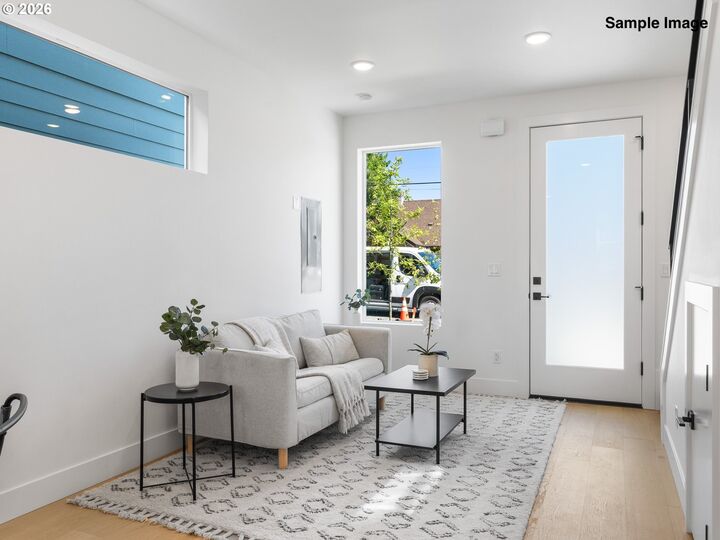 Property Photo:  4364 NE Going St  OR 97218 